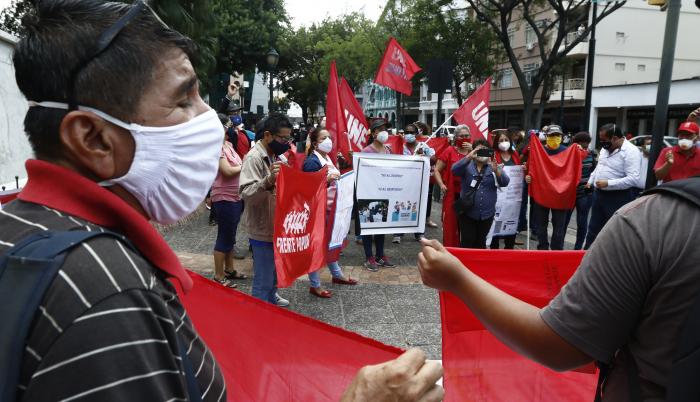 maestros protestan
