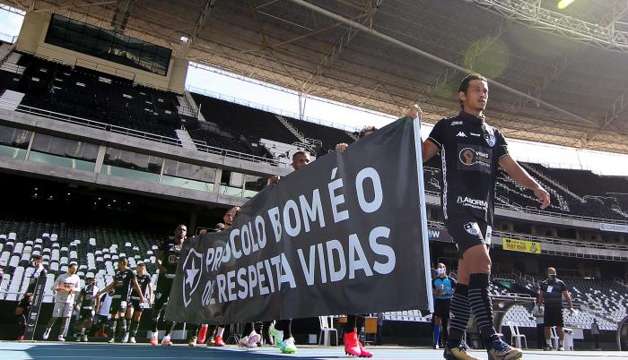 Botafogo+Futbol+Brasil+Protesta