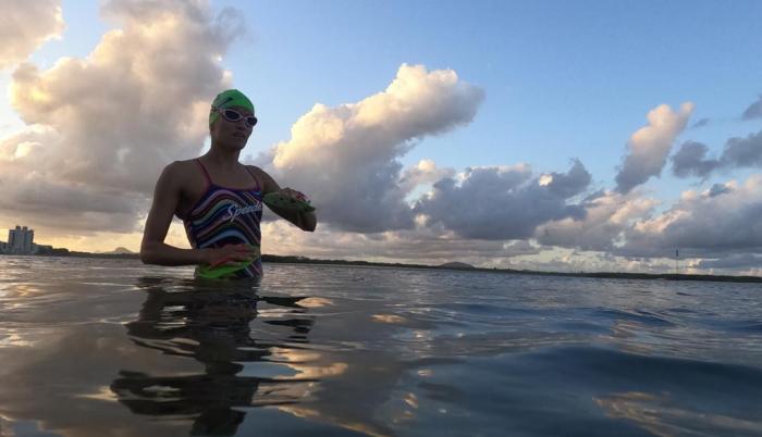 Elizabeth-Bravo-Australia-triatlón-regreso-préstamos-coronavirus