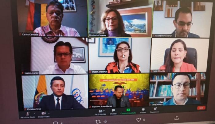 Comisión de Enmiendas y el Cpccs