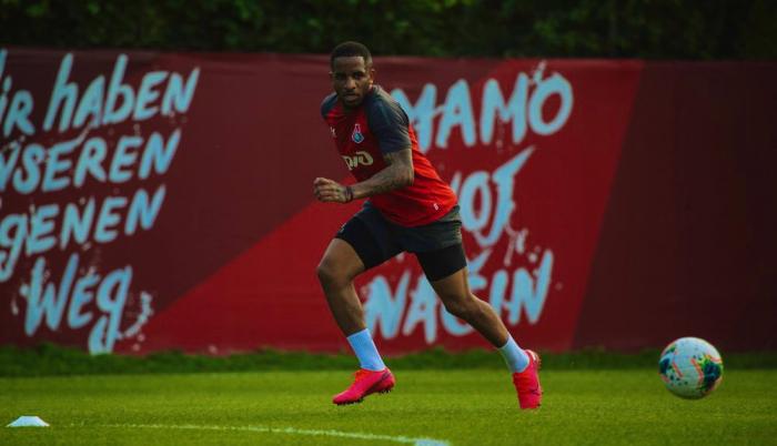 Jefferson Farfán Lokomotive Rusia