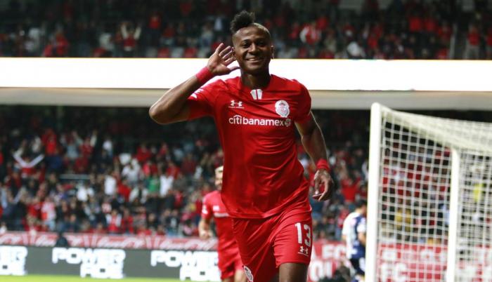 Michael-Estrada-Toluca-LigaMX-Tri