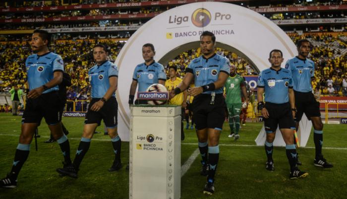 arbitros-semifinales
