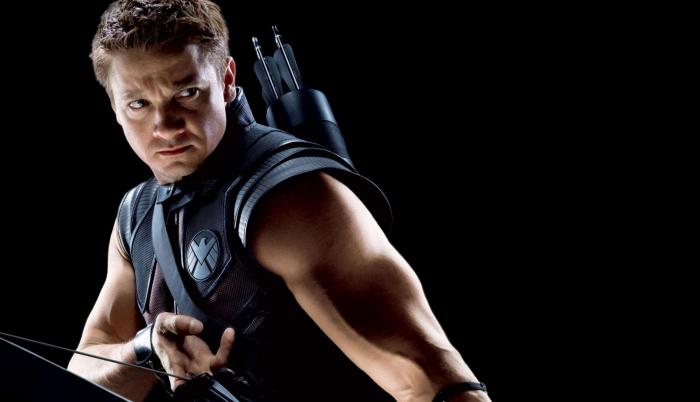 La exmujer del actor señala que Renner tiene un historial de abusos verbales y emocionales.
