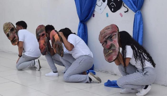 La Unidad Educativa Patria Ecuatoriana presenta la obra ‘Pancho entre el alcohol y la tragedia’.