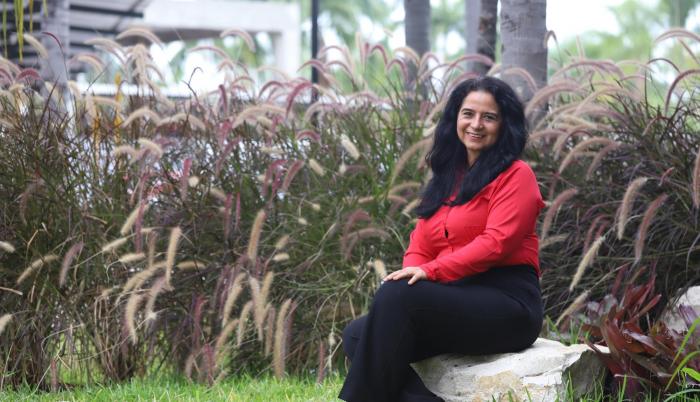 Molina es la directora del proyecto Manglares del Ecuador en la misma institución.