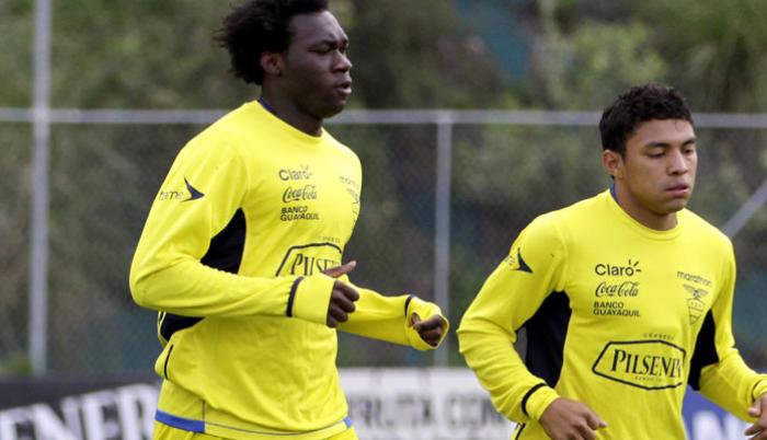 Imagen de archivo. En el partido en mención, Felipe Caicedo y Jefferson Montero militaban en el Levante.