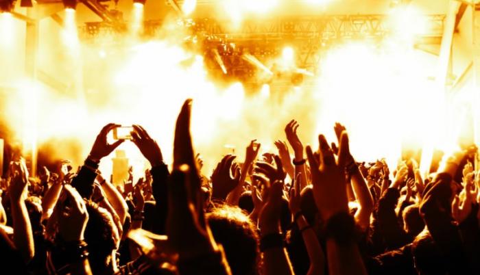 Los conciertos son parte de las actividades recomendadas por la OMS para una buena salud.