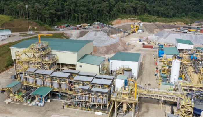 Complejo. Desde este sitio saldrán los metales que generarán unos 7.900 millones en exportaciones durante la vida útil de la mina.