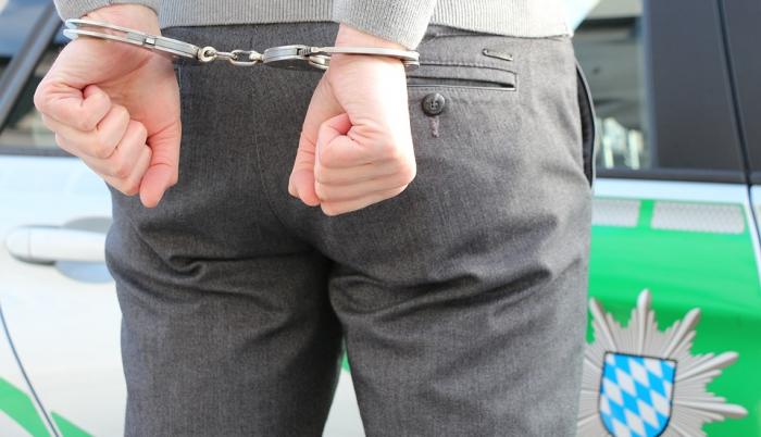 Imagen referencial. El hombre fue detenido tras ser rescatado el sábado de las aguas del río Móika.