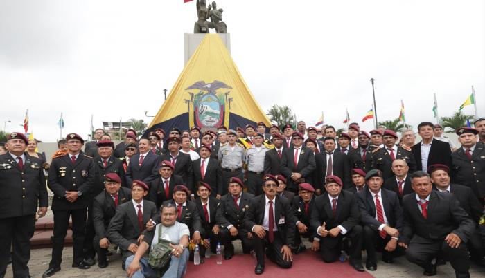 Un grupo de 159 excombatientes, entre oficiales, conscriptos, reservistas y miembros de resistencia, asistió al evento.