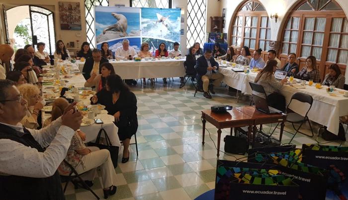México conoce la diversidad turística de Ecuador