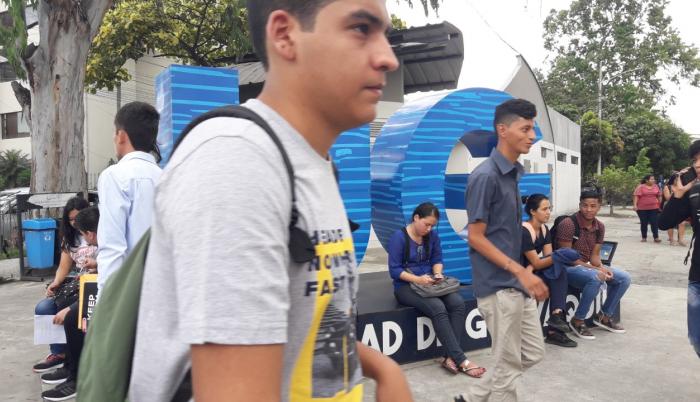 La Universidad de Guayaquil tiene cerca de 70.000 estudiantes. (Martha Torres / Expreso)