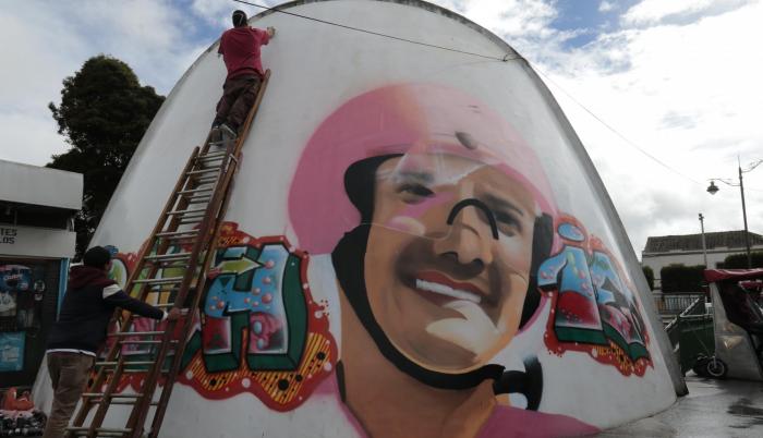 Homenaje a Richard Carapaz, en la provincia del Carchi. El ciclista ecuatoriano tiene contrato con el Movistar Team hasta fin de temporada y esperaba una gran oferta de la escuadra española para renovar el vínculo.