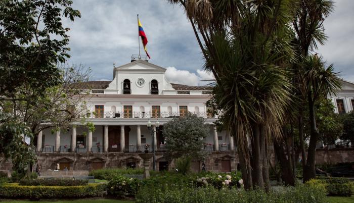 En el actual gabinete ministerial no hay personajes vinculados directamente con el expresidente Rafael Correa.