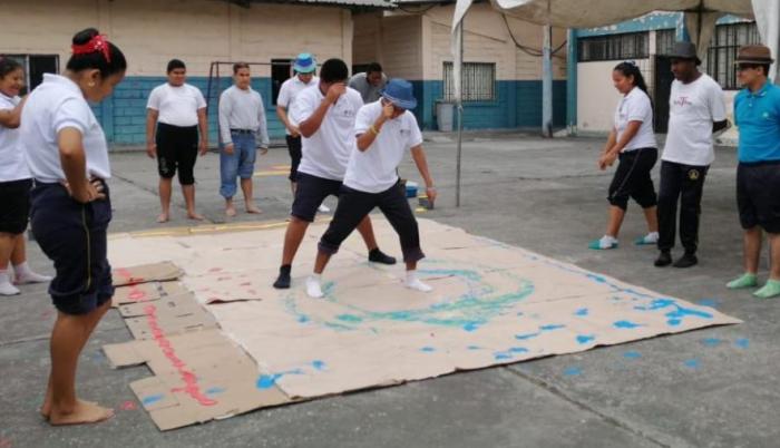 Actividades recreativas están ayudando al bienestar de personas con discapacidad.