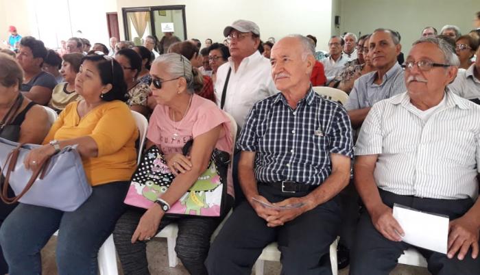 Los docentes jubilados participarán en una huelga de hambre que tendrá lugar en Quito, el próximo miércoles 22 de mayo.