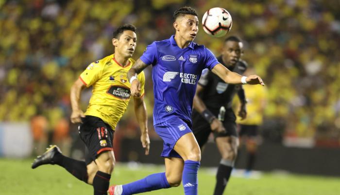 La paralización del torneo encuentra a Barcelona y Emelec, equipos del Astillero, en momentos diferentes.