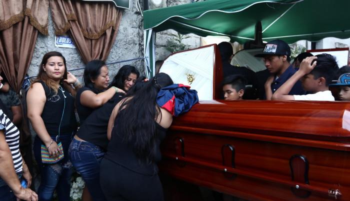 Velorio de las víctimas del accidente de tránsito.