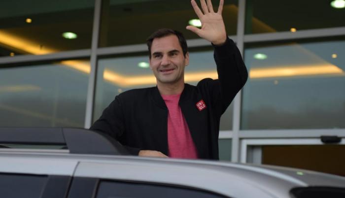 Cinco horas esperaron los fans ecuatorianos de Federer para tomarse una foto con él.