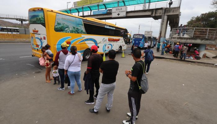 En los andenes de las instalaciones estacionarán buses de las cooperativas Liberpesa, Costa Azul, Villamil y Posorja.