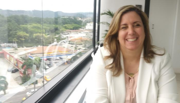 Cynthia Mayer, gerente de Family Food, dio conferencia en Amcham Guayaquil, habló sobre la tendencia y acceso al mercado de alimentos y bebidas en EE. UU.