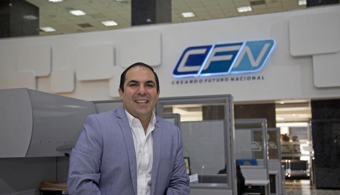 Juan Carlos Jácome es una economista y ex catedrático de la Espol en micro y macro economía.