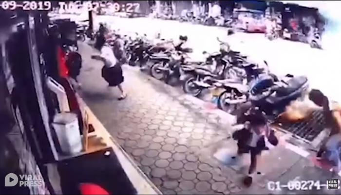 Captura de pantalla. Momentos en los que sucede el accidente.