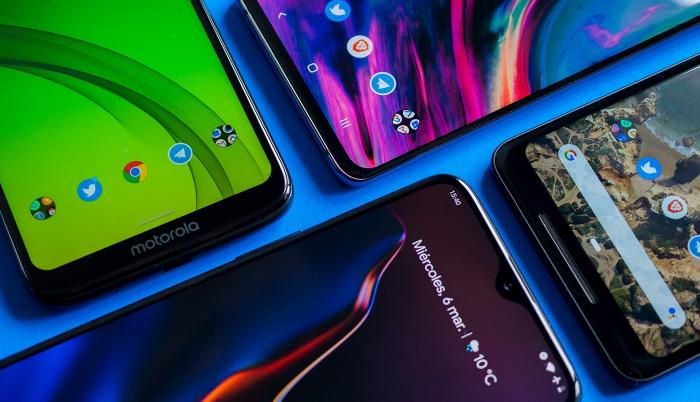 EXTRA te presenta cinco cambios tecnológicos que han tenido los Smartphones con el paso de los años. Incluso hay ‘mañas’ que no sabíamos que existían y eran imposibles hace 10 años atrás. Veamos...