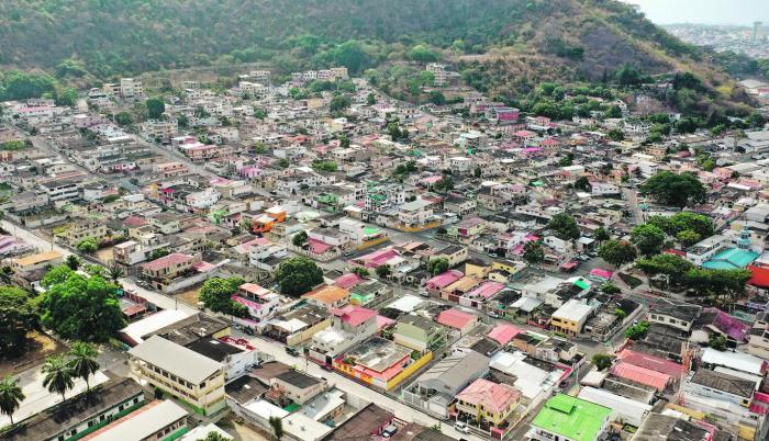 El Paraíso. Una de las características del barrio son sus calles, que llevan el nombre de frutas precisamente por los árboles que allí se encontraban.