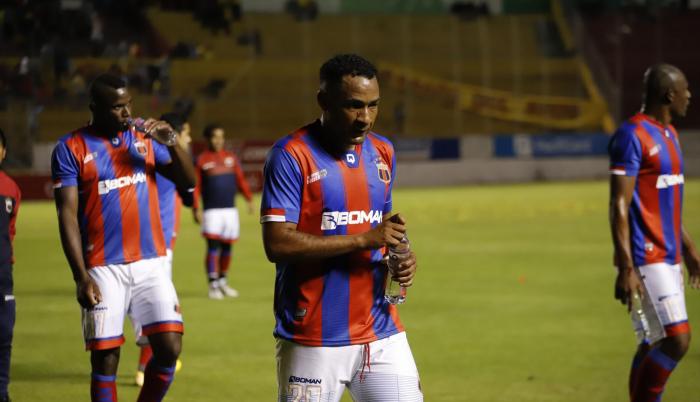 Deportivo Quito cayó a esta categoría del fútbol ecuatoriano por sentencia de la FIFA, debido a que no pagó sus deudas.