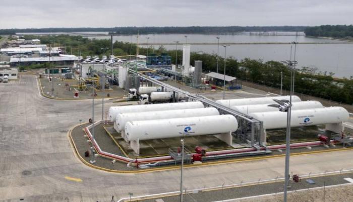 Referencial. Por primera vez, la estatal petrolera Petroecuador inspecciona sus bodegas.