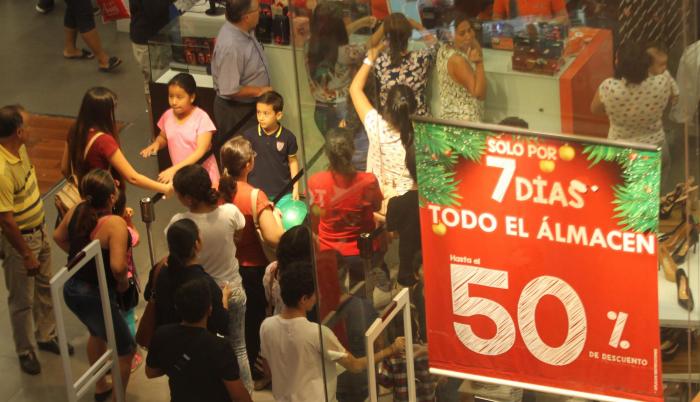 Ofertas en centreos comerciales de la ciudad.