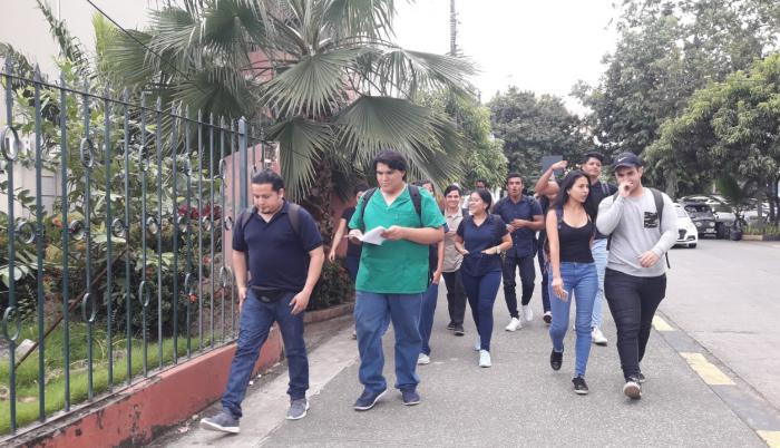 La Universidad de Guayaquil es una de las instituciones educativas que más postulantes tiene a nivel nacional.