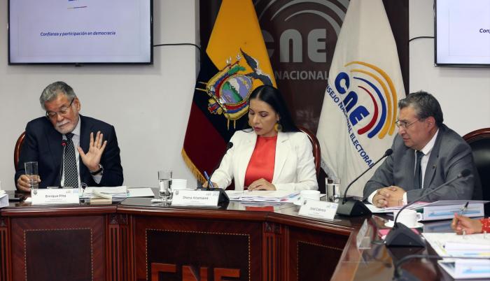 Imagen referencial. Diana Atamaint, presidenta del CNE.