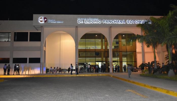 El herido fue llevado al Hospital General Liborio Panchana Sotomayor de Santa Elena.