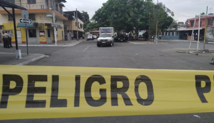 El cuerpo será llevado al Laboratorio de Criminalística y Ciencias Forenses.