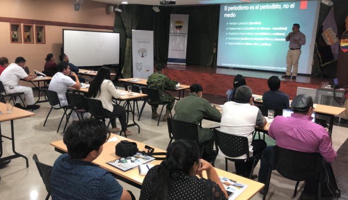 El seminario se desarrolló en las instalaciones de la Aviación Civil en Guayaquil.