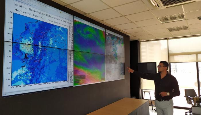 El Inamhi habilitó una aplicación para teléfonos móviles en la que se actualiza el estado del clima periódicamente.