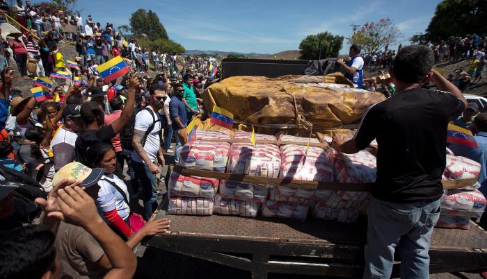 Ayuda humanitaria para venezolanos