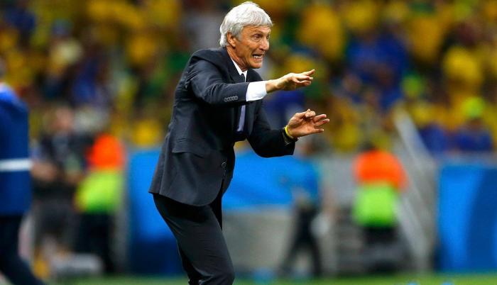 Pékerman aparece como una de las alternativas de la FEF.