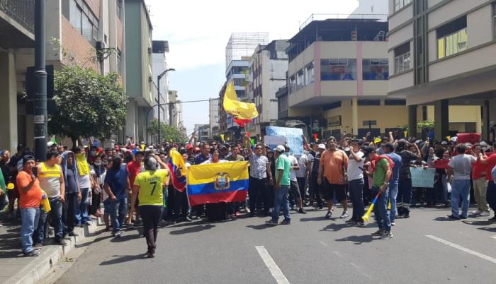 Protestas en la avenida 9 e octubre.