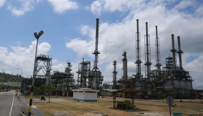 Imagen de archivo. Reparar la Refinería de Esmeraldas ha costado, hasta julio de 2019, 18,4 millones de dólares. Eso, pese a que la planta fue supuestamente repotenciada, durante el gobierno de Rafael Correa.