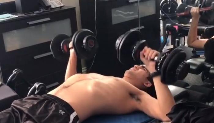 Preparación. Correa en menos de 15 días empezó con trabajos de gimnasio en Miami, Estados Unidos, donde realiza su rehabilitación.