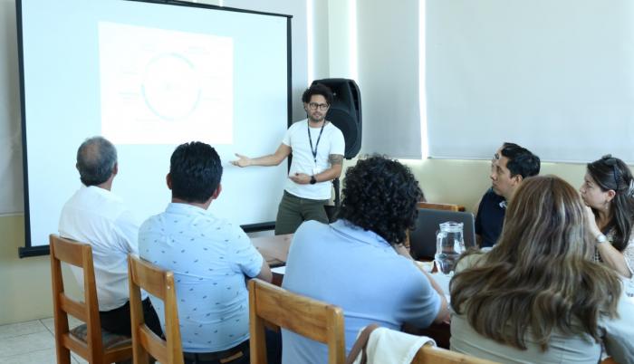 En la reunión se presentaron cifras de visitantes a las islas encantadas.