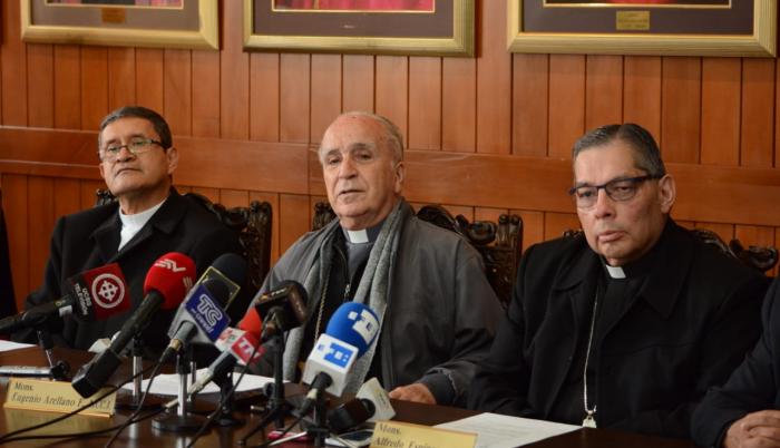 La iglesia católica se pronuncia acerca del matrimonio igualitario.