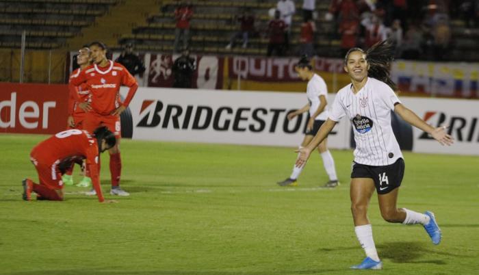 Corinthians gana 4-0 a América de Cali.