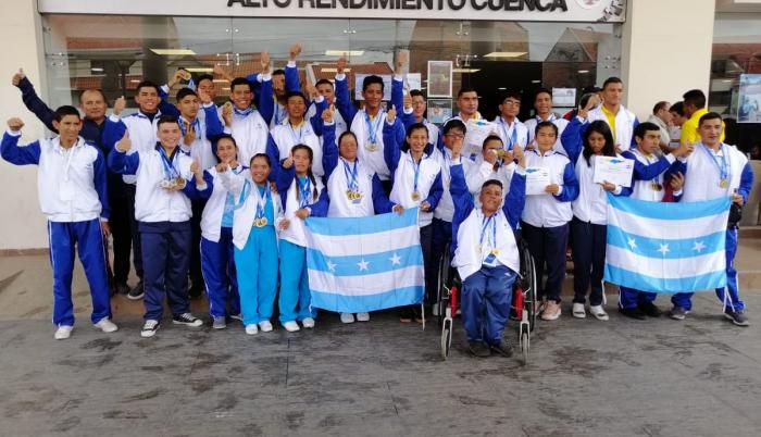 El deportista más destacado de la delegación de Guayas fue el nadador con discapacidad intelectual Gabriel Dávila.
