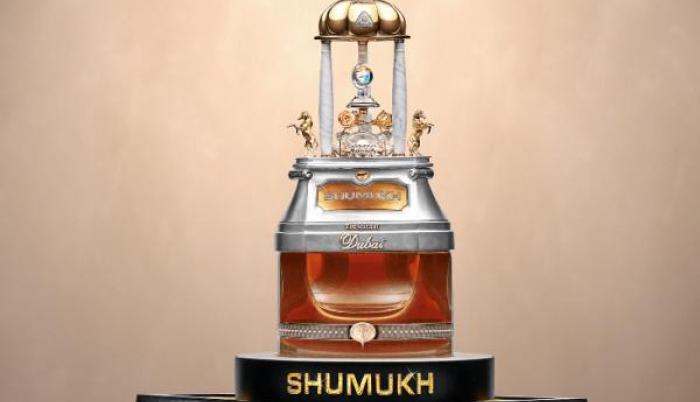 El perfume, que tomó tres años en ser elaborado, se encuentra en Dubai.