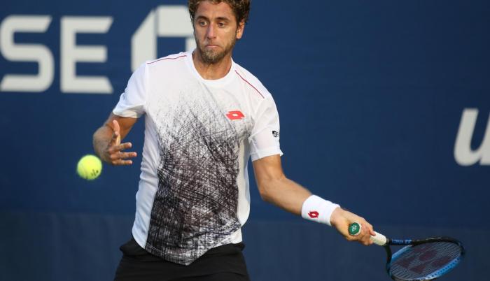 Quiroz remontó ante el tenista español Mario Vilella Martínez.